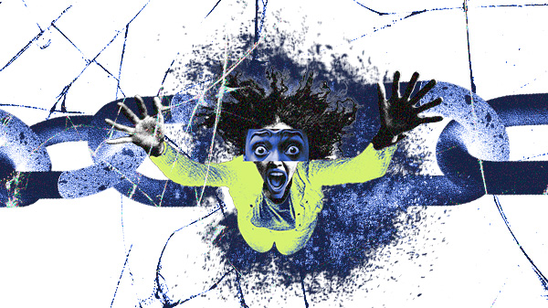 Colagem digital mostra uma mulher negra presa em uma corrente azul, com expressão de desespero, braços estendidos e fundo rachado, representando a escravidão moderna e a violência estrutural contra mulheres negras no Brasil.