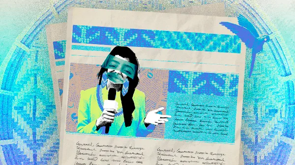Colagem digital com jornalista indígena segurando microfone, em fundo com grafismos ancestrais, escrita à mão e texturas em azul. A arte representa o protagonismo indígena na comunicação, com estética de resistência e identidade.