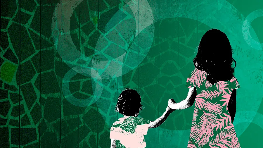 Imagem que ilustra a luta pelo direito ao aborto legal no Brasil, abordando a dura realidade de meninas que se tornam mães devido à falta de acesso a serviços de saúde, após serem vítimas de violência sexual. A arte transmite a união e resistência dessas jovens, que enfrentam enormes distâncias e obstáculos para exercer seus direitos reprodutivos, refletindo a urgência da ampliação do acesso à interrupção legal da gestação.
