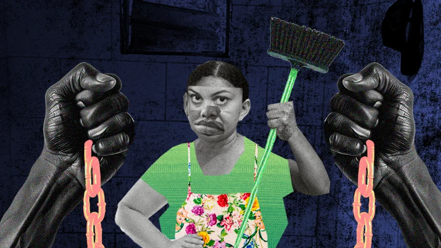 Mulher com avental florido segura uma vassoura. Ao redor, mãos negras erguem correntes. Fundo escuro e sombrio.
